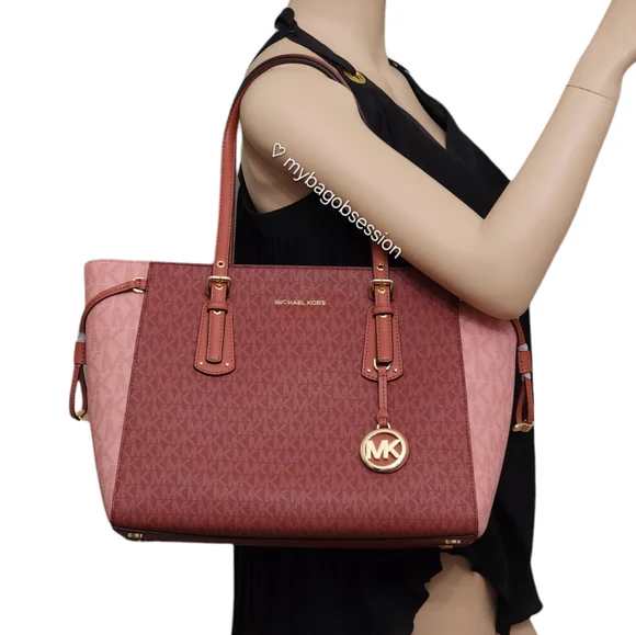 Michael Kors Voyager Logo Medium Tote Bag - Picture 8 of 9